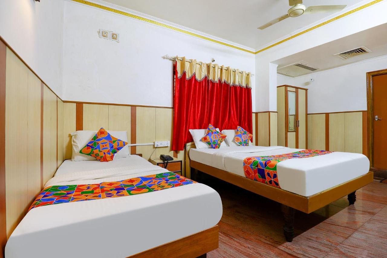 Fabhotel Shivaals Residency - Rajajinagar Bangalore Exterior photo