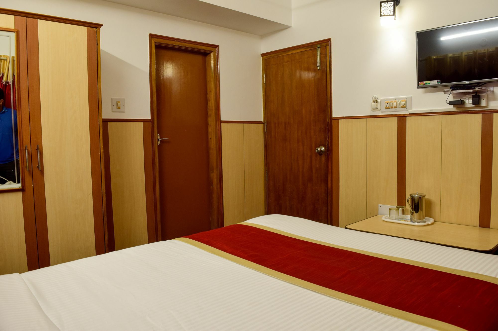Fabhotel Shivaals Residency - Rajajinagar Bangalore Exterior photo